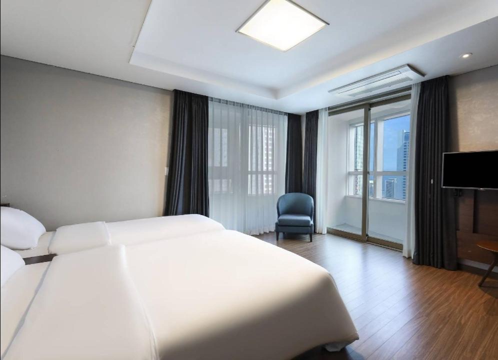 Haeundae Wide Ocean View & Residence Ciudad Metropolitana de Ciudad Metropolitana de Busan Exterior foto